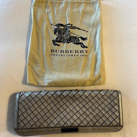 Burberry Prorsum Willow Cubed Leather Clutch - Picture 3 of 8